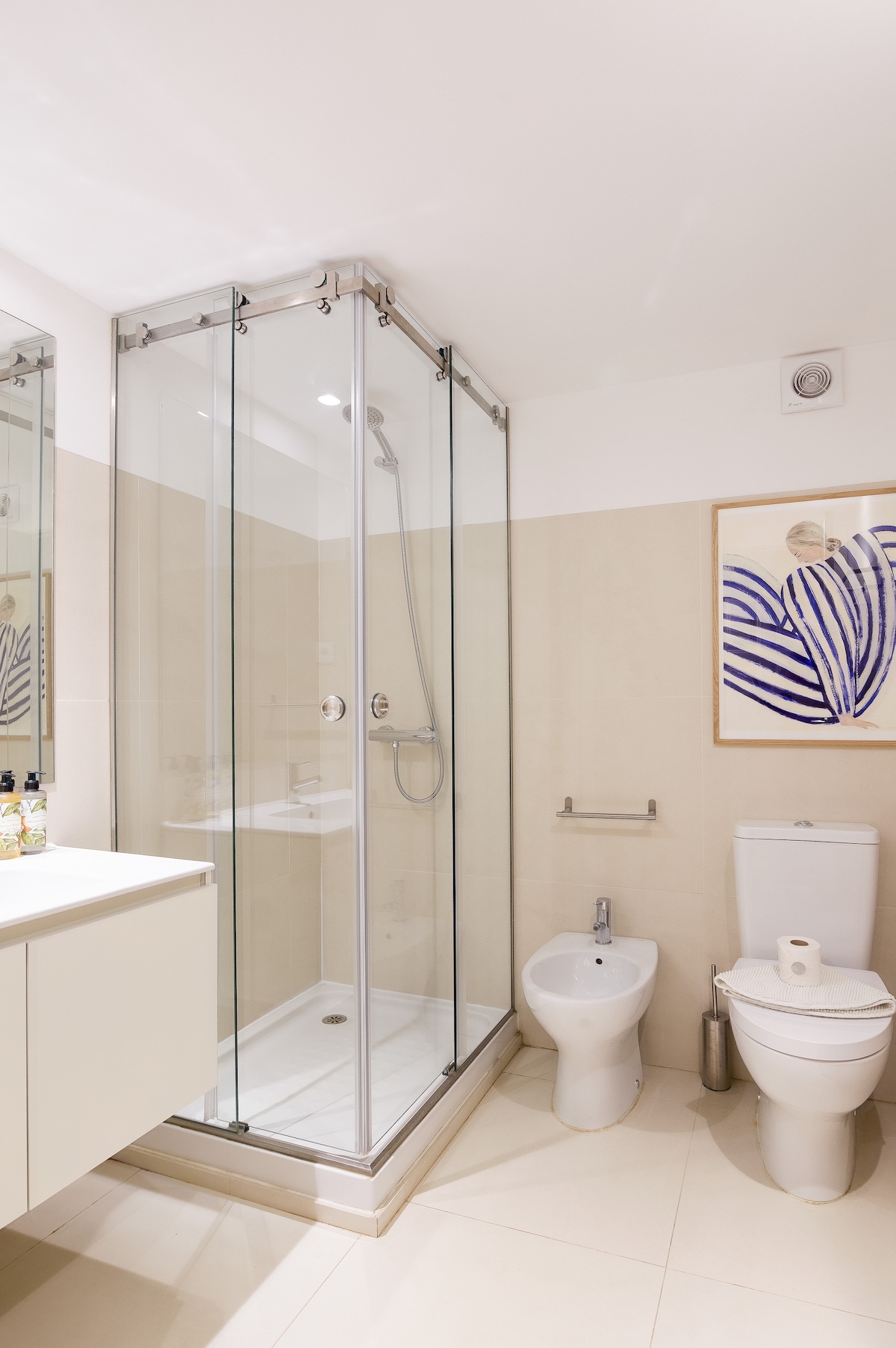 almada-151-2t-terrace-light-porto-center/