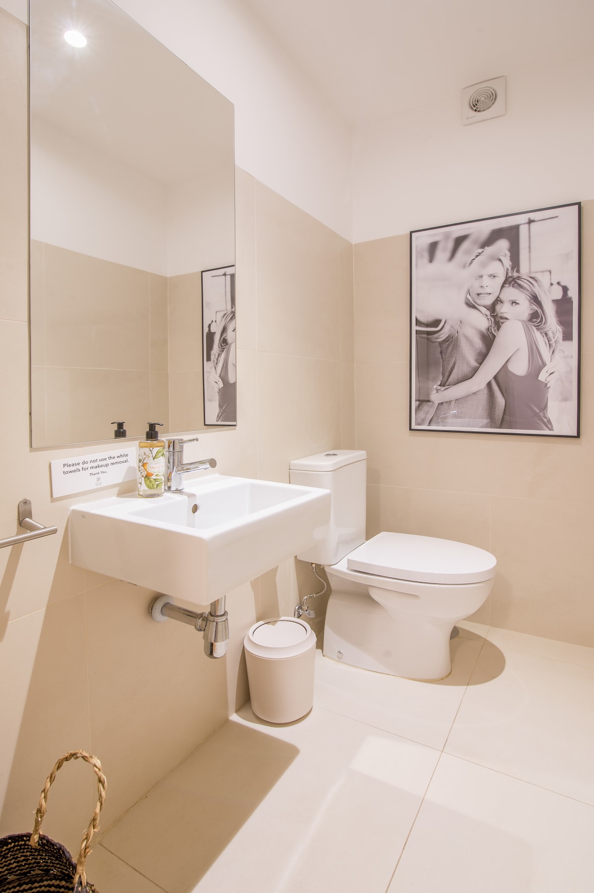 almada-151-3f-2br-apartment-porto-center/