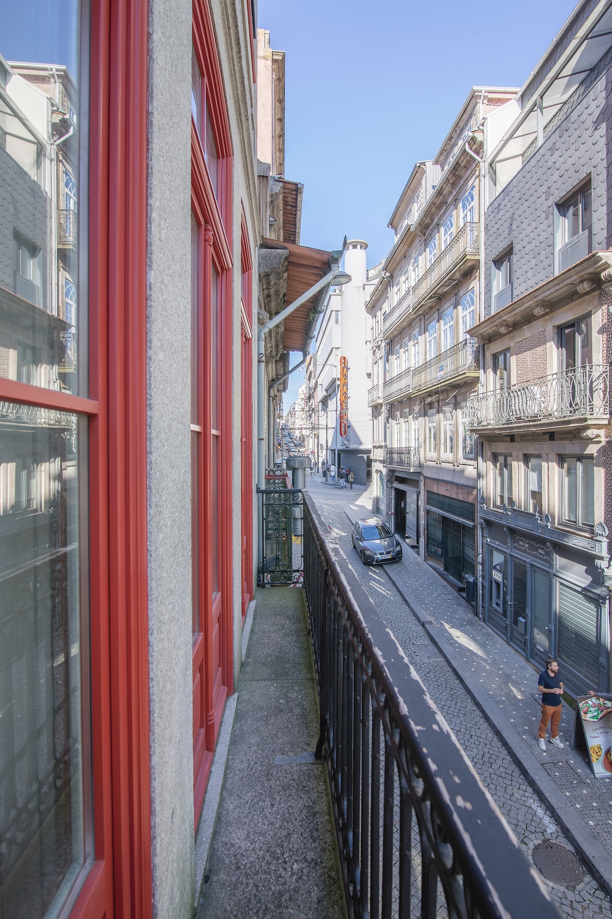 almada-151-1f-cozy-mezzanine-porto-center/