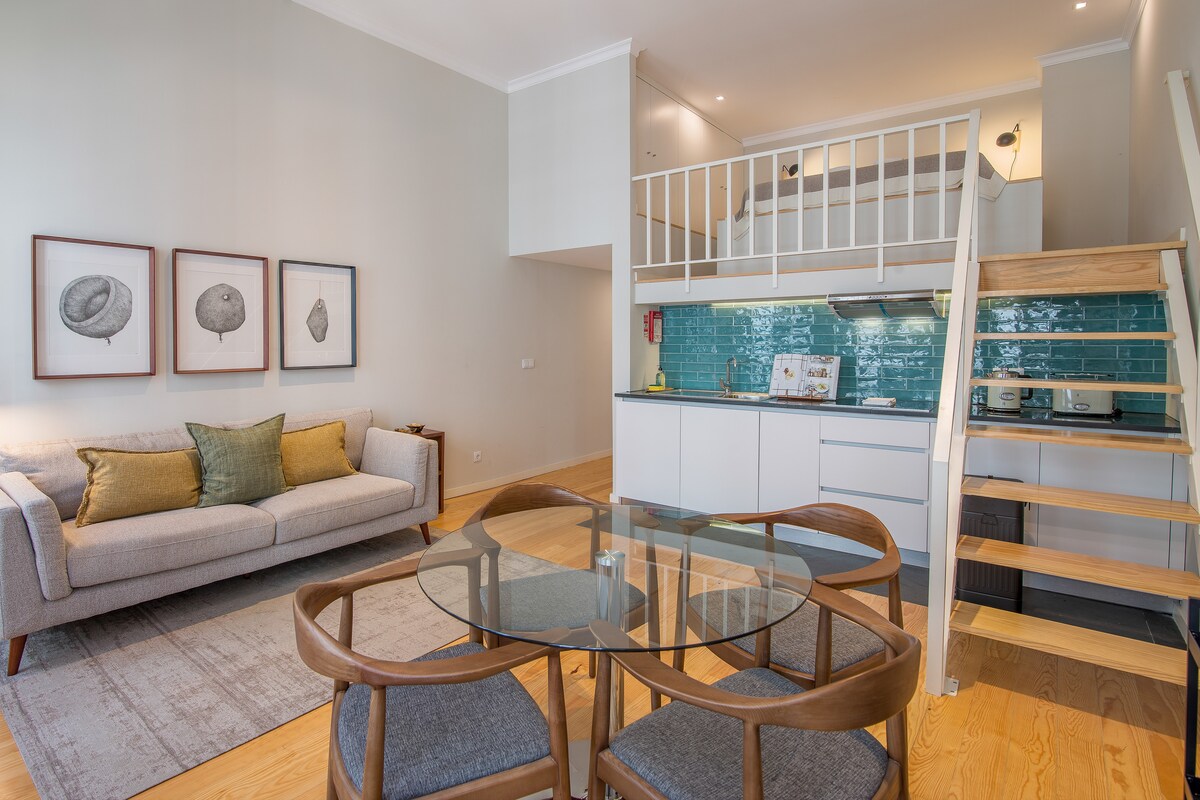 almada-151-1f-cozy-mezzanine-porto-center/