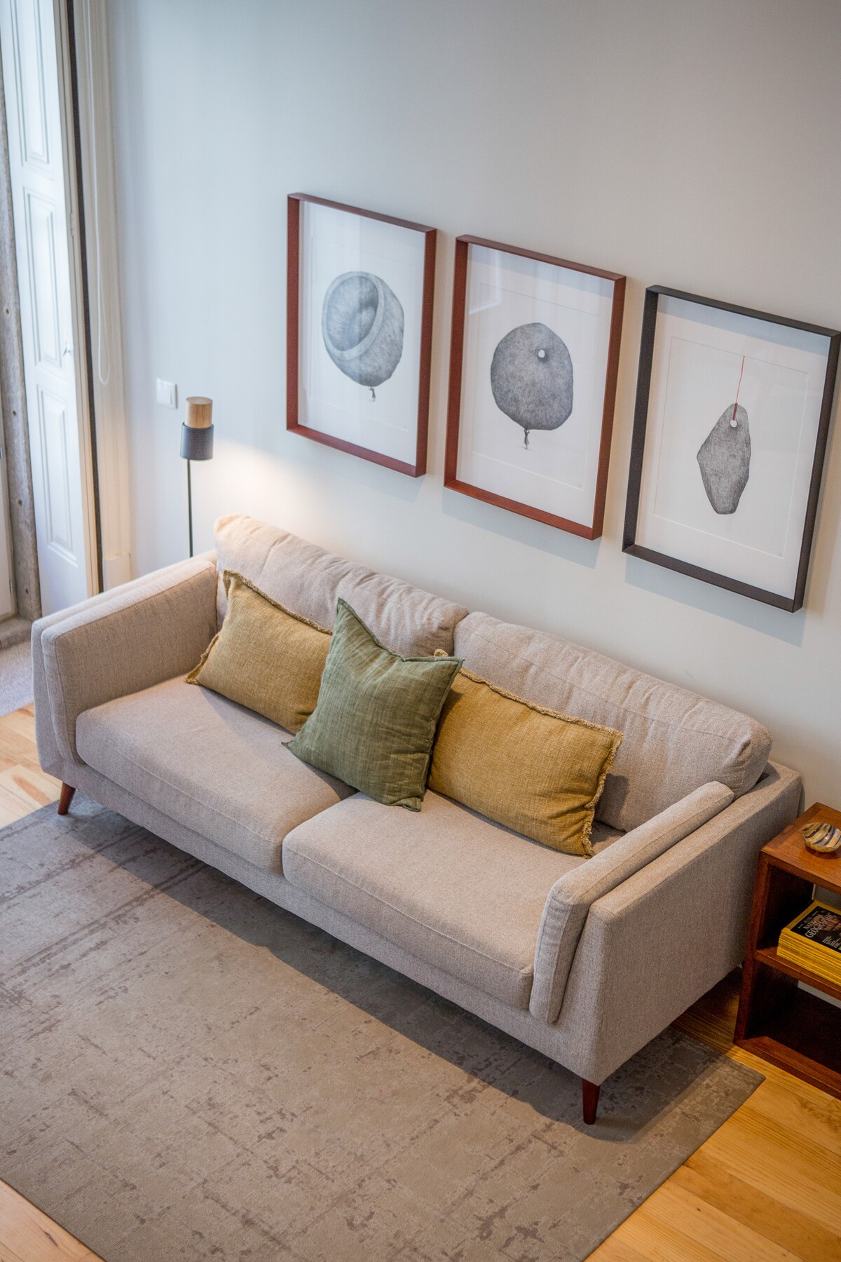 almada-151-1f-cozy-mezzanine-porto-center/