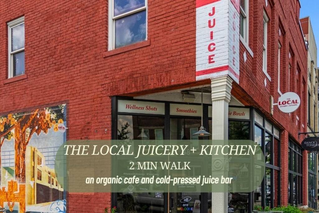 Walk to Choo Choo - Free Off Street Parking - Cozy - Chattanooga Walk to Choo Choo - Free Off Street Parking - Cozy - Chattanooga