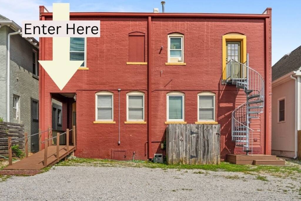 Walk & Wander | Choo Choo, Eats, Southside Fun