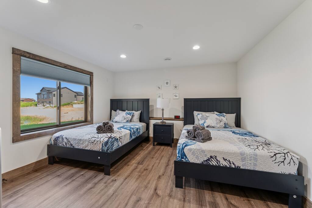New Listing Lakeside Beach Sleeps 15+ Pet friendly - New Lisbon New Listing Lakeside Beach Sleeps 15+ Pet friendly - New Lisbon