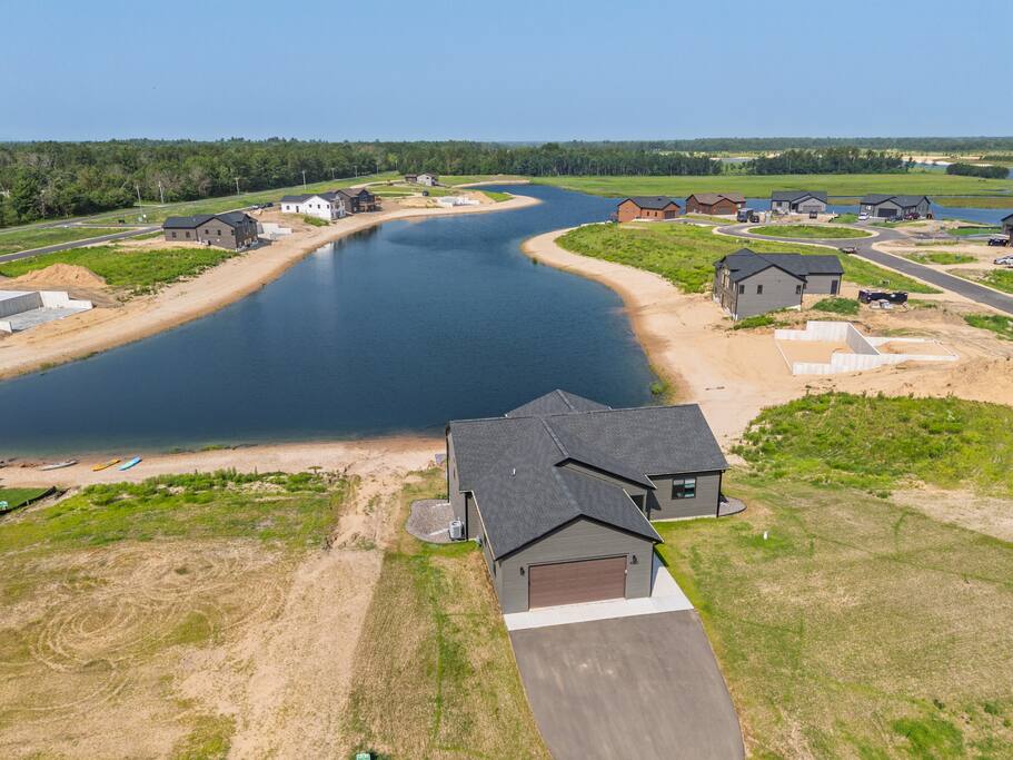 New Listing Lakeside Beach Sleeps 15+ Pet friendly - New Lisbon New Listing Lakeside Beach Sleeps 15+ Pet friendly - New Lisbon
