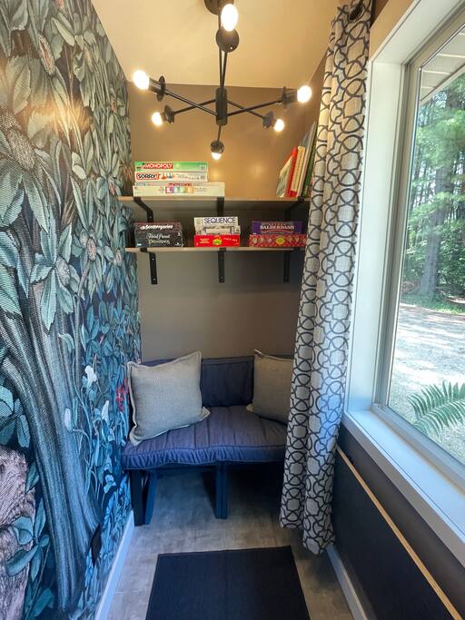 New Listing 2BR/2BA on Trout Lake HotTub & Firepit - Wisconsin Dells New Listing 2BR/2BA on Trout Lake HotTub & Firepit - Wisconsin Dells