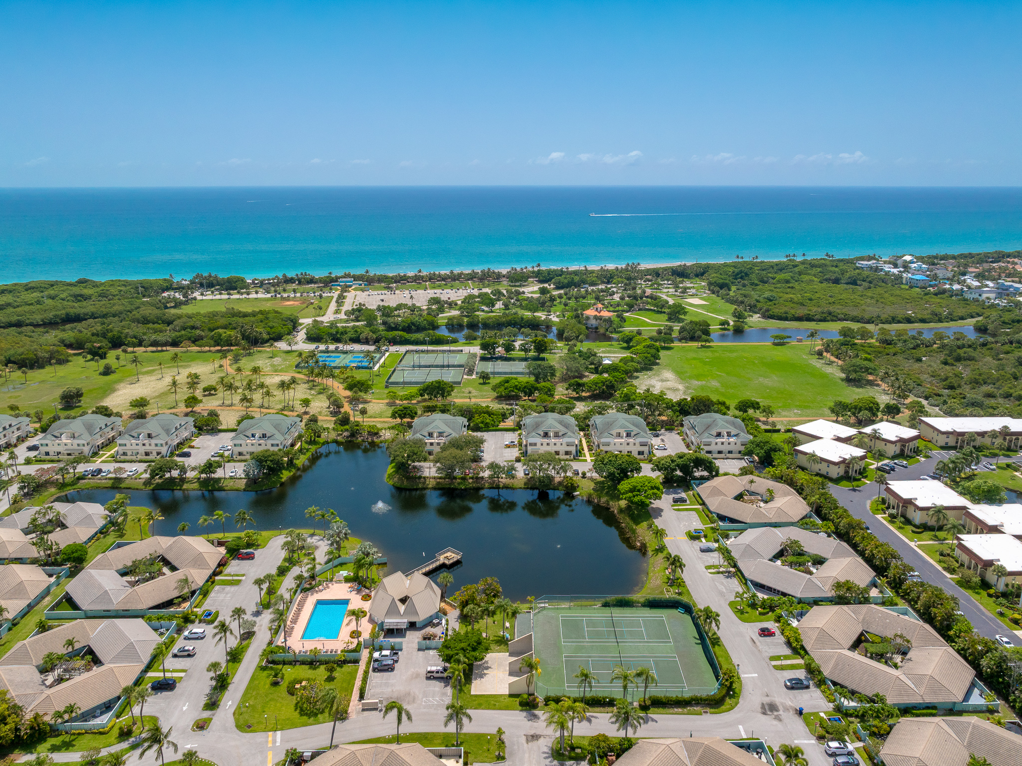 JupRent’s Posh Paradise - Jupiter