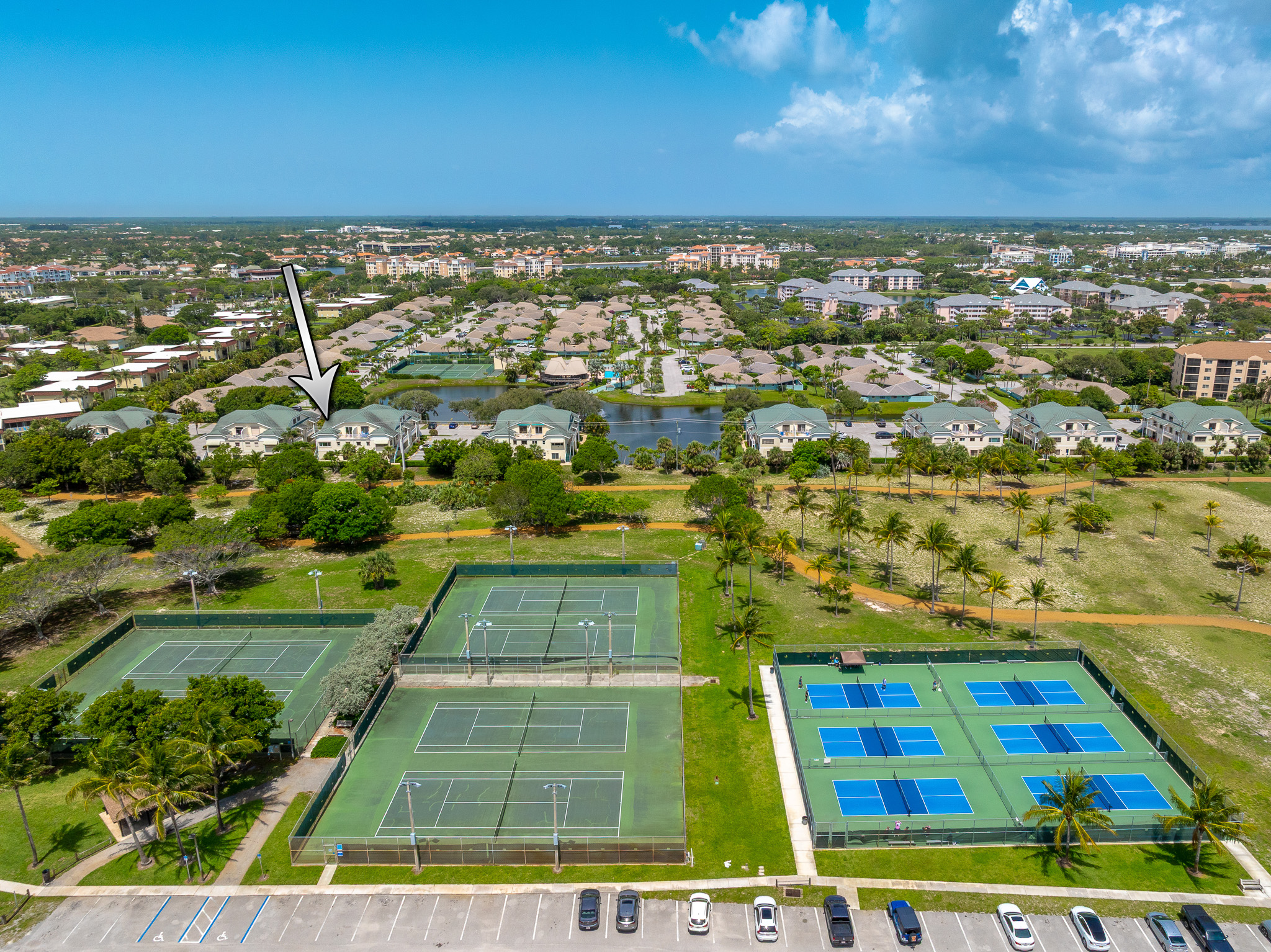 Carlin Park Courts