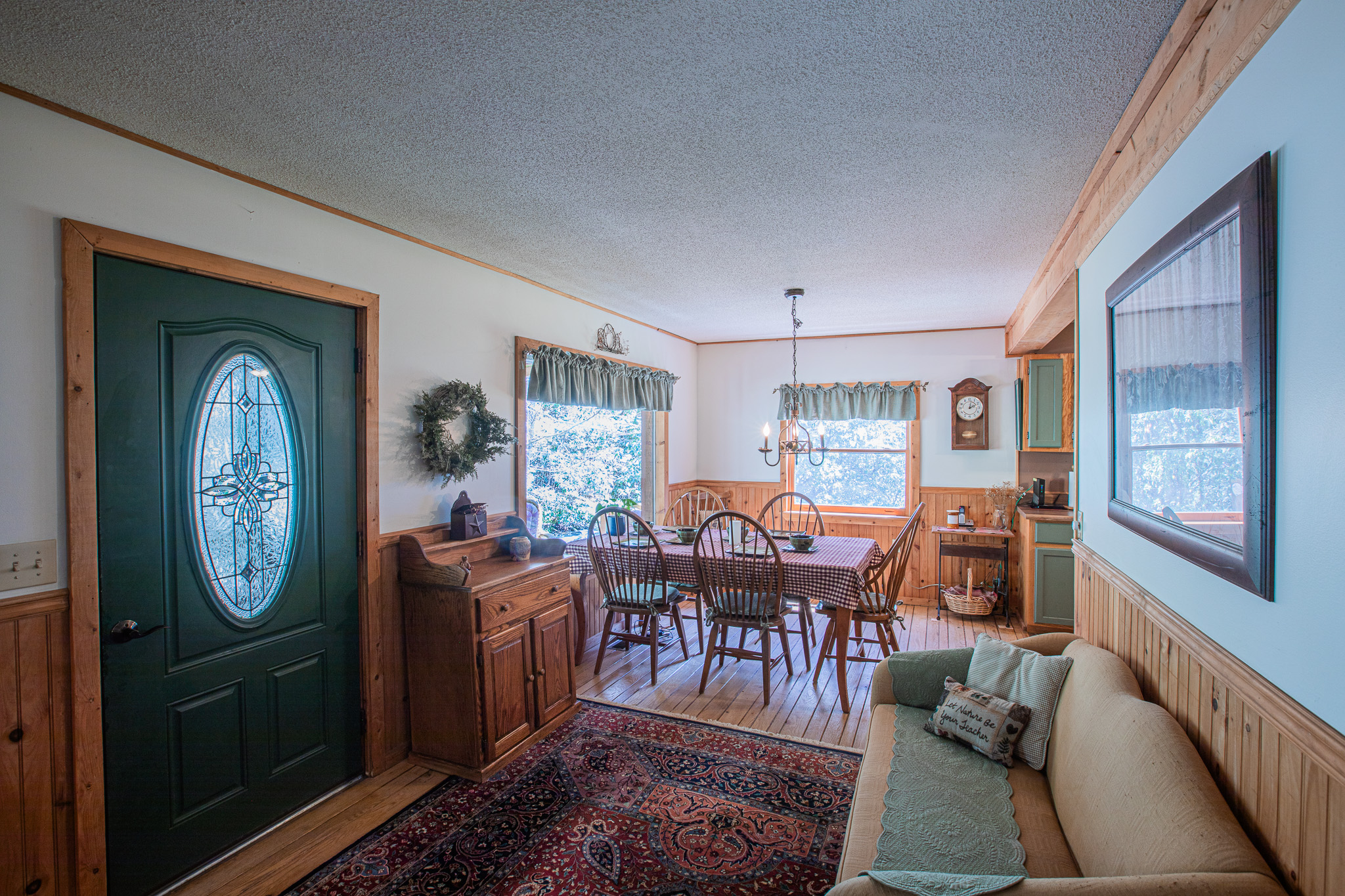 Buffalo Creek Log Cabin