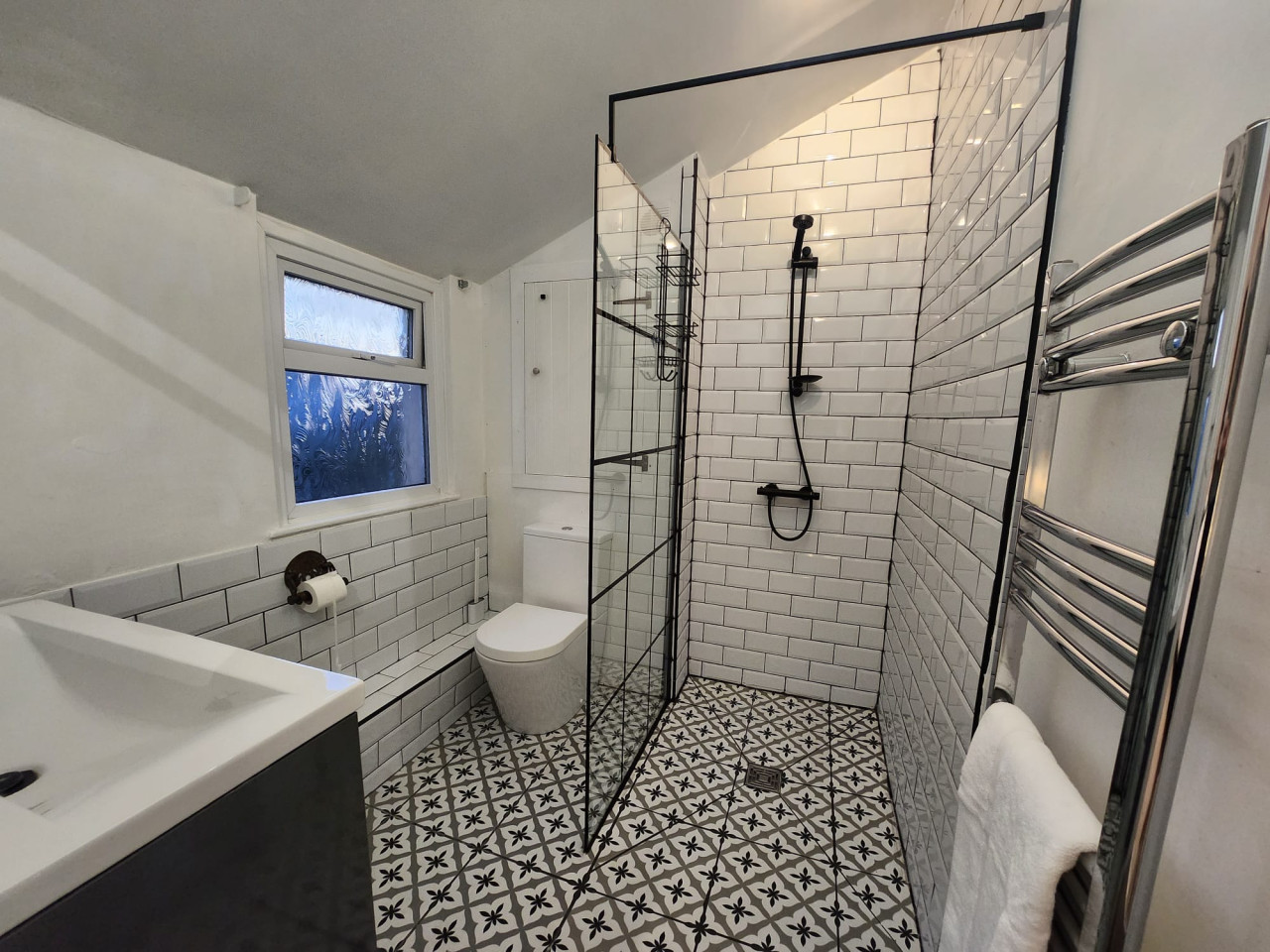 Home In Worcester - With Free Parking - Worcester