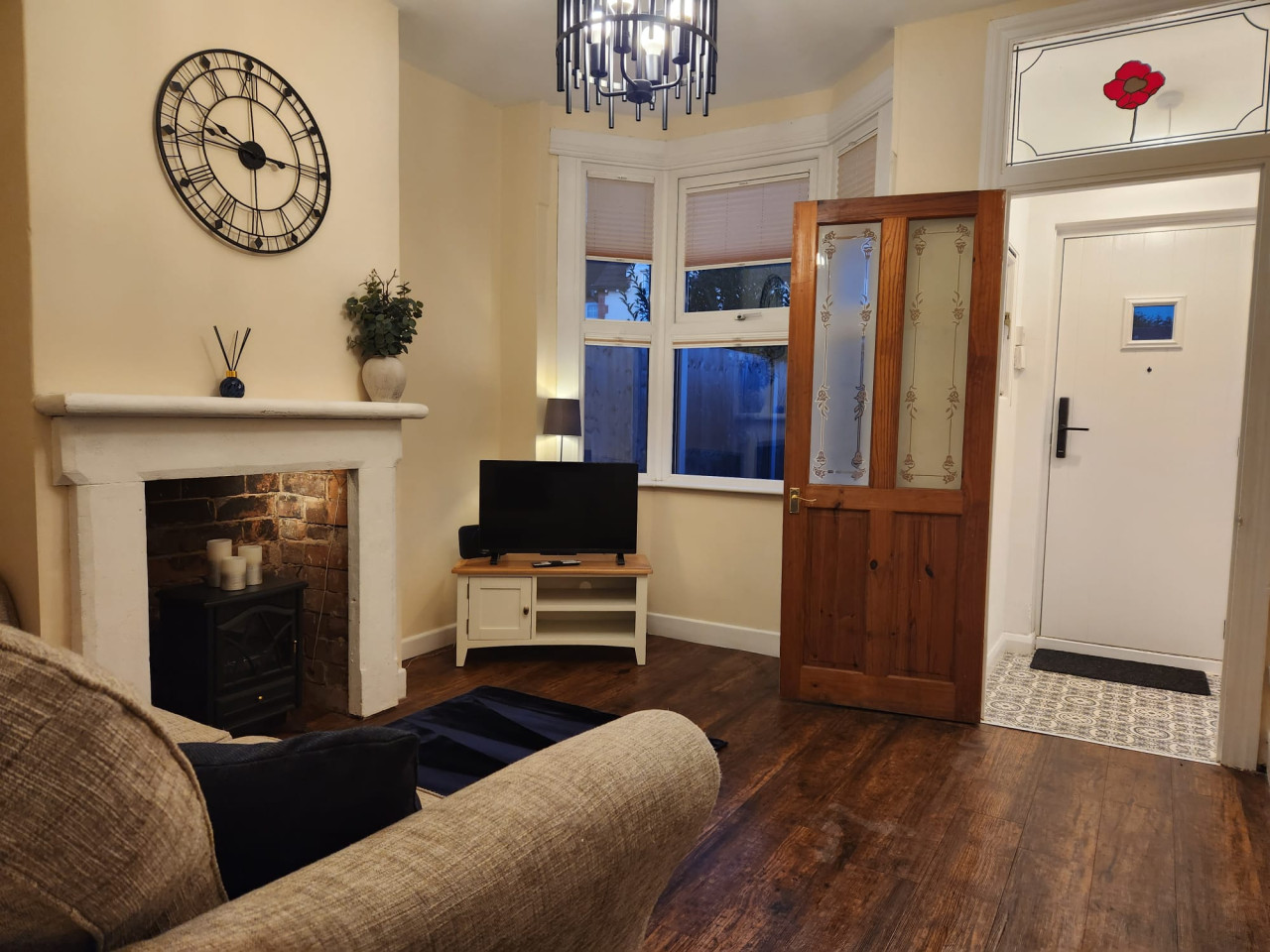 Home In Worcester - With Free Parking - Worcester