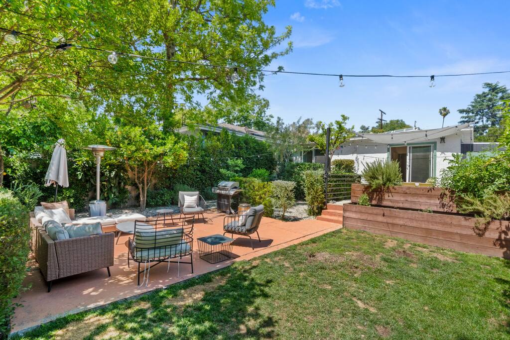 Cozy Family Escape | Garden+Kids’ Playground + BBQ