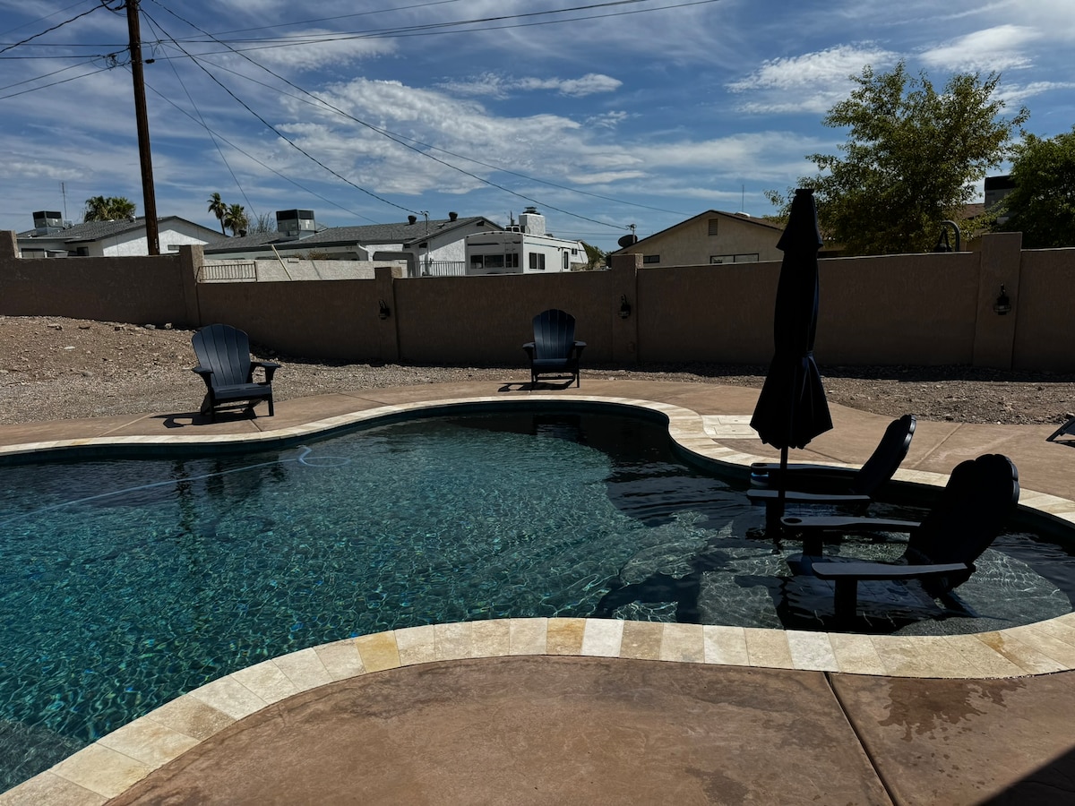 Quaint and perfect stay!3/2 pool & spa