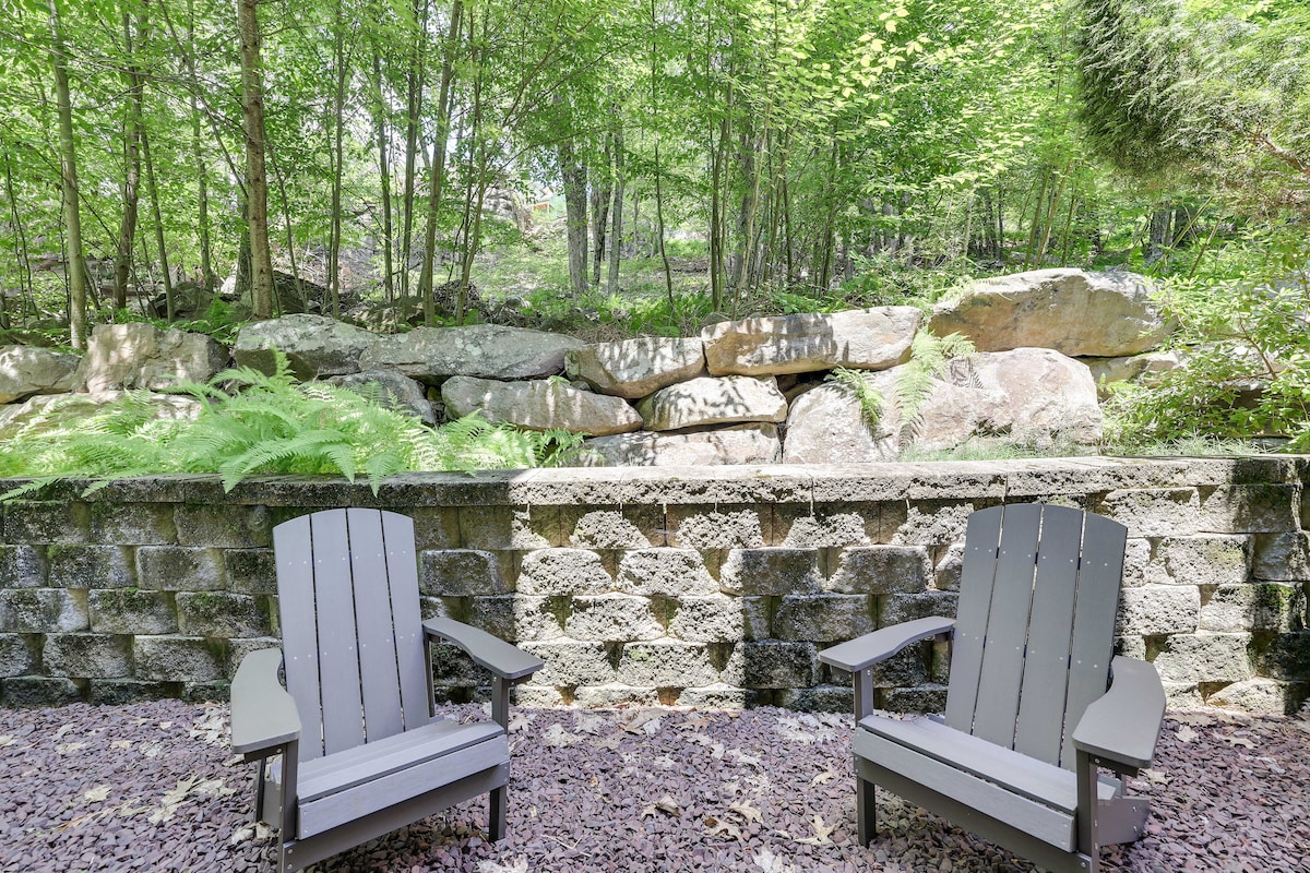 3 mins to Big Boulder Lake, FREE Beach Club passes - Lake Harmony