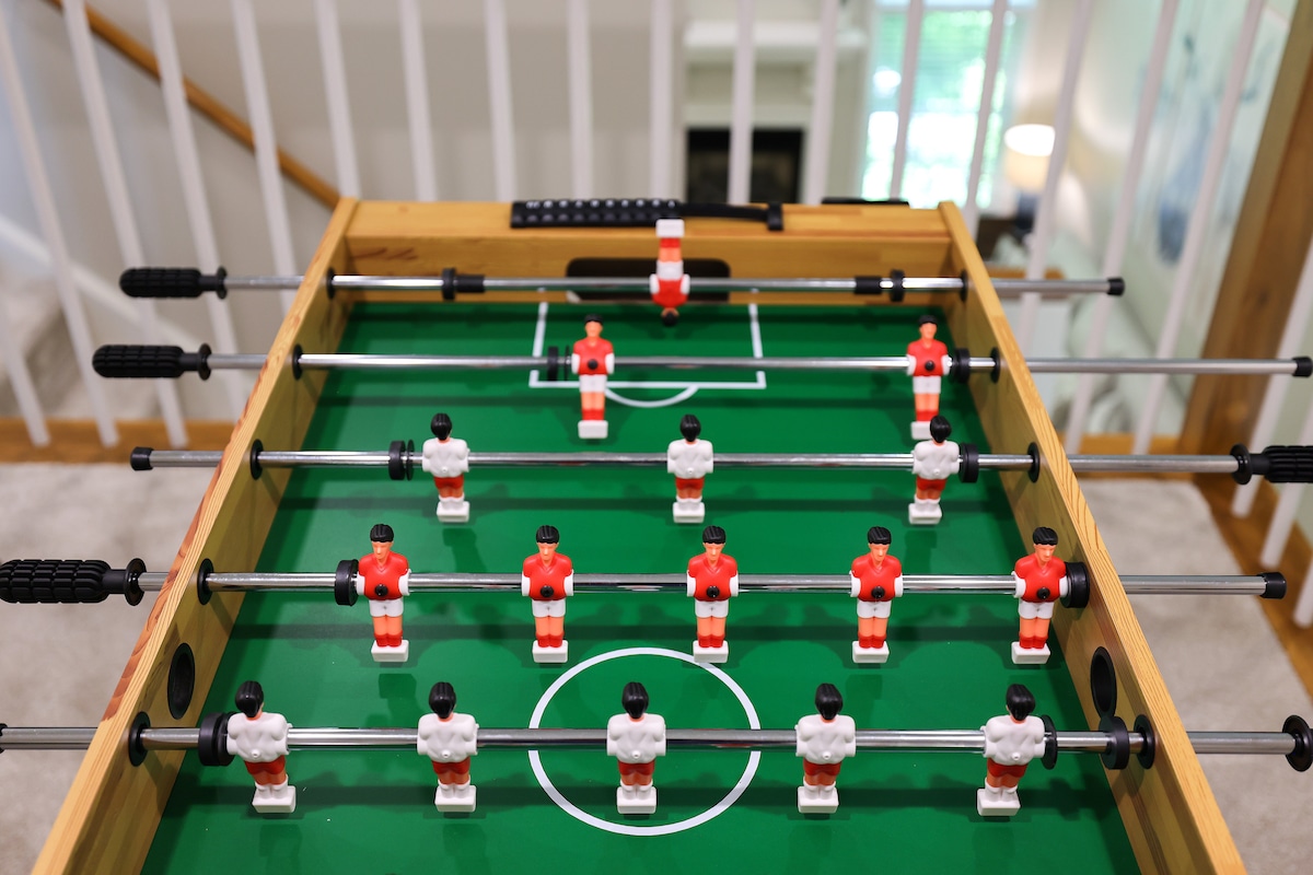 3 mins to Big Boulder Lake, FREE Beach Club passes - Lake Harmony