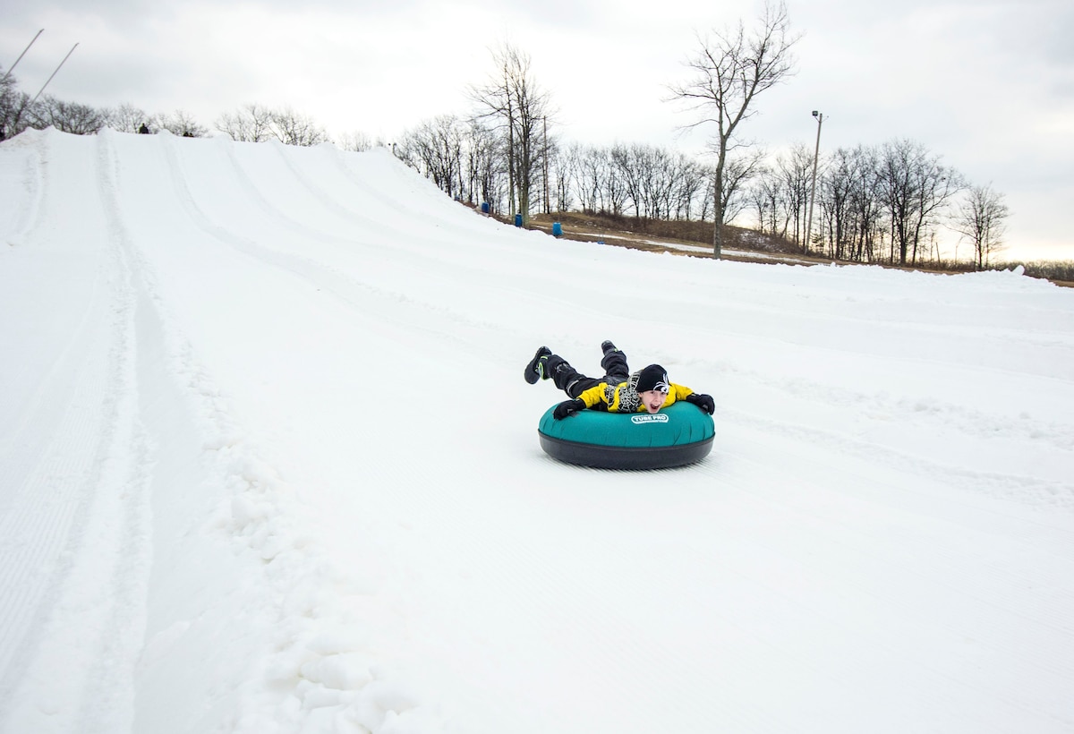 3 mins to Big Boulder Lake, FREE Beach Club passes - Lake Harmony