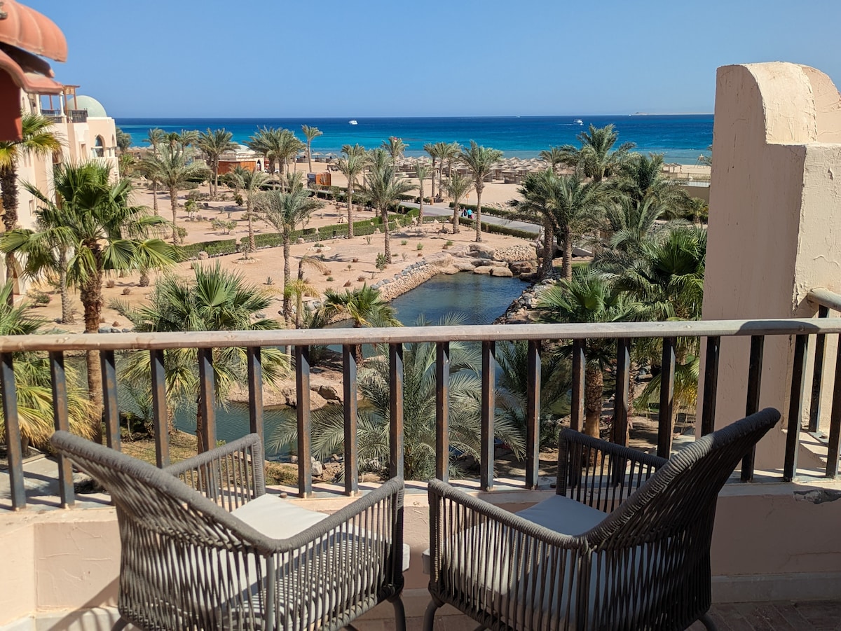 Super Central Somabay 2BR Marina Apt w/ Free Beach