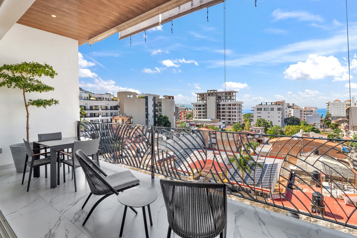 New 1BR 2Bath condo in the Romantic Zone - Puerto Vallarta