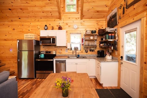 The Lucky Lodge- Private Red River Gorge Retreat