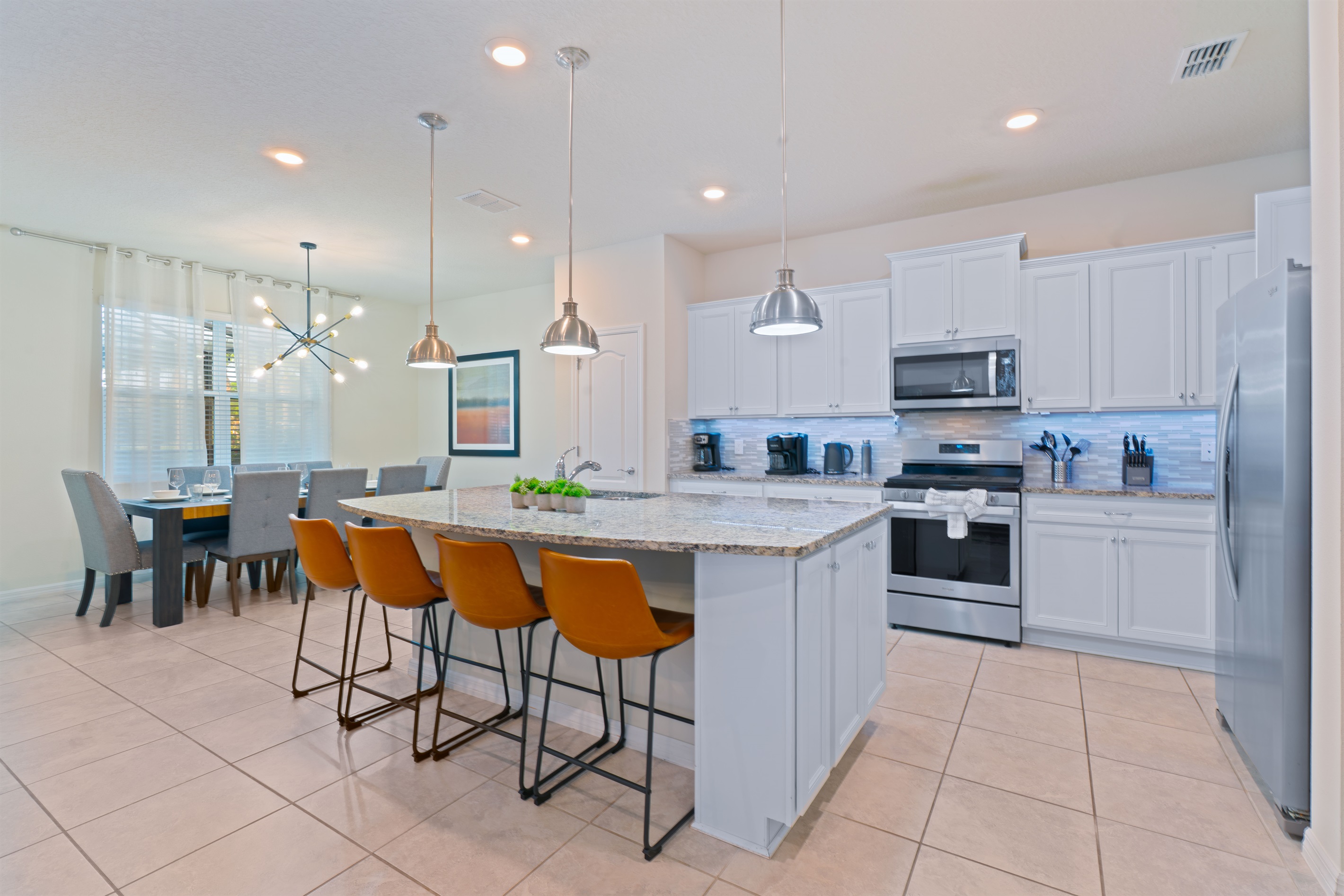 Breez Villa at Solterra Resort