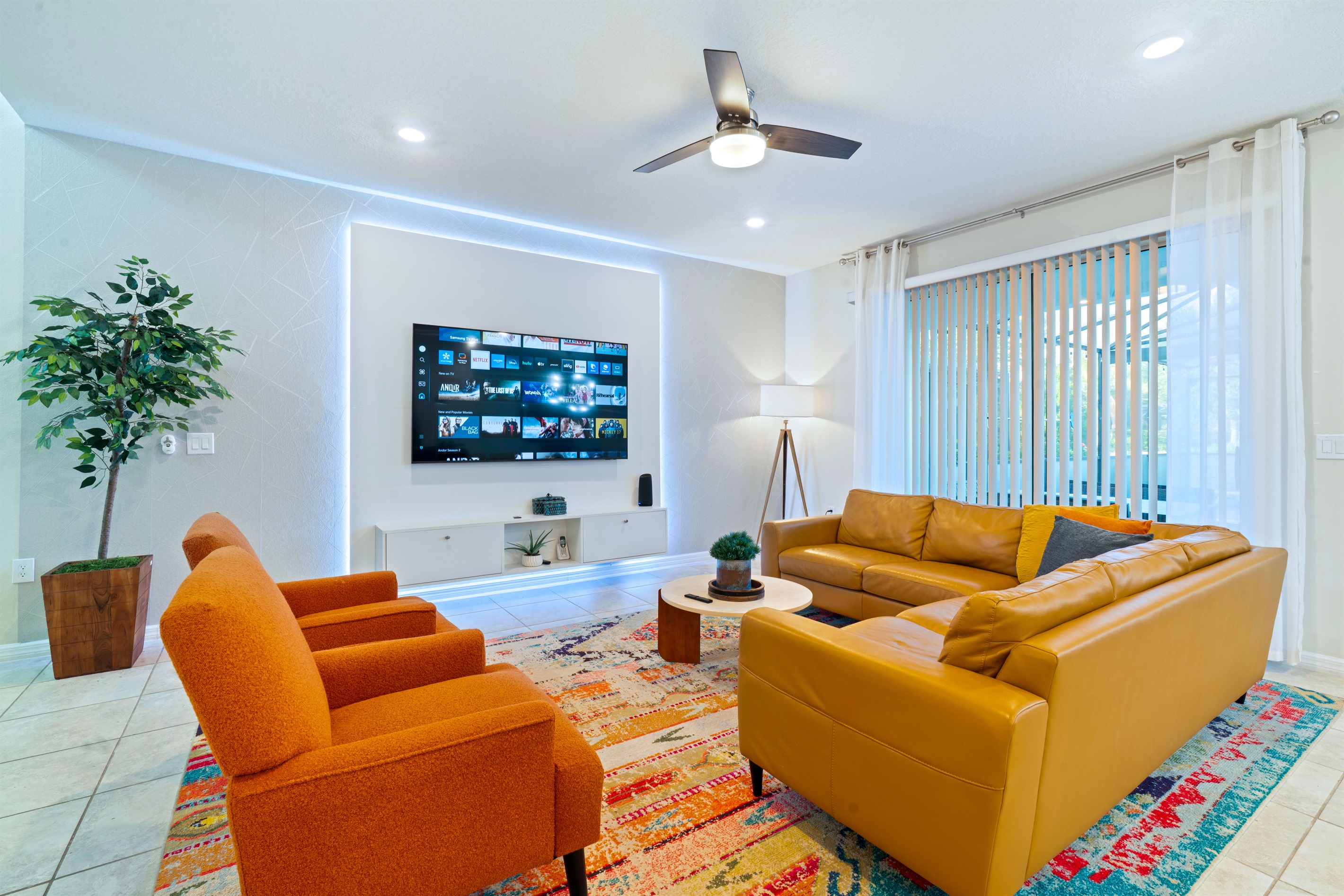 Breez Villa at Solterra Resort