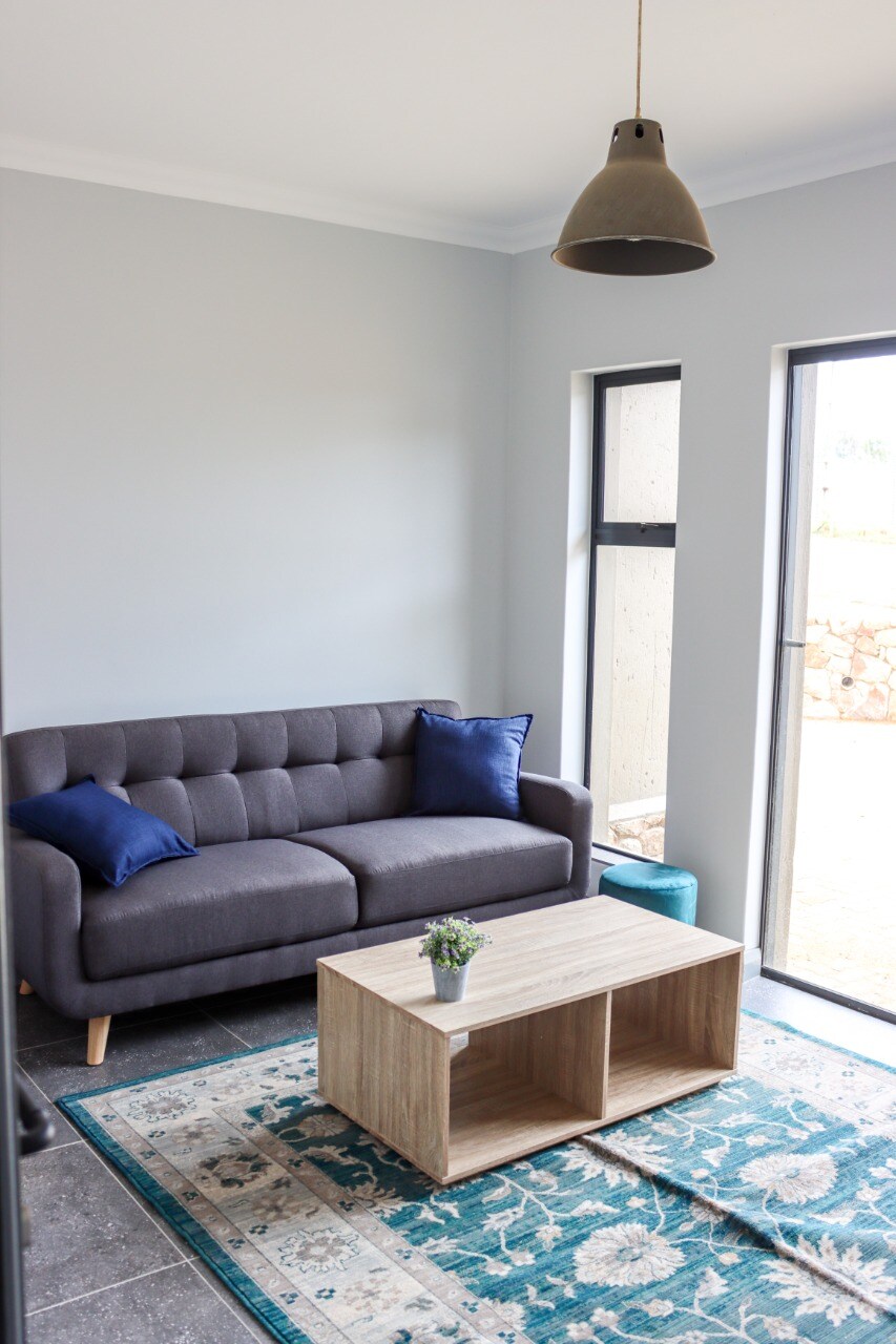 Stones Throw Manor - Krugersdorp