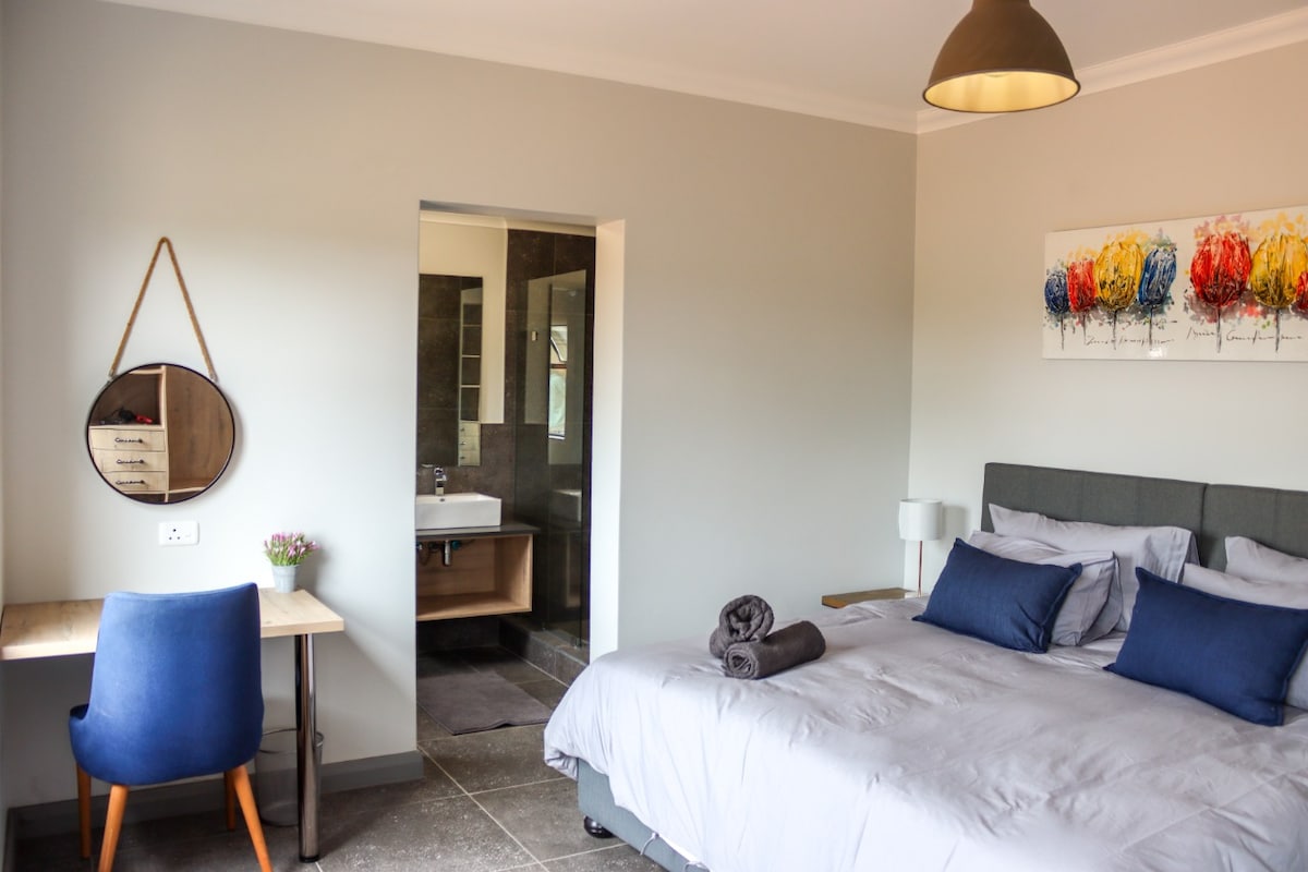 Stones Throw Manor - Krugersdorp