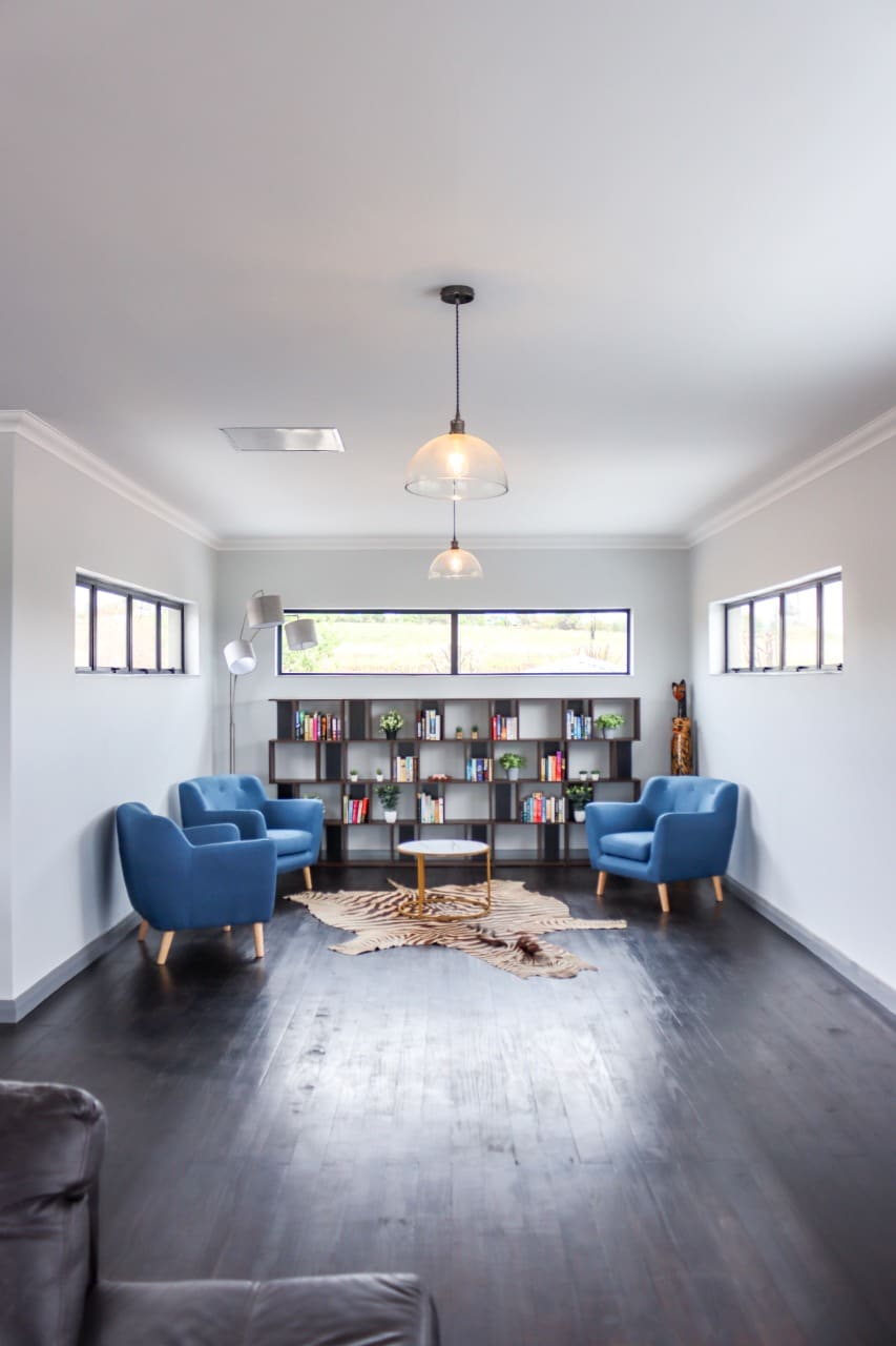 Stones Throw Manor - Krugersdorp