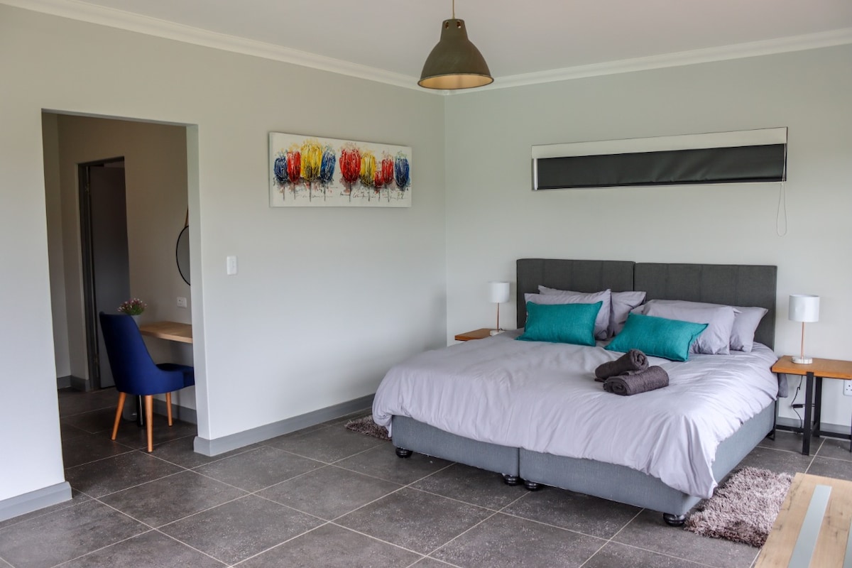 Stones Throw Manor - Krugersdorp