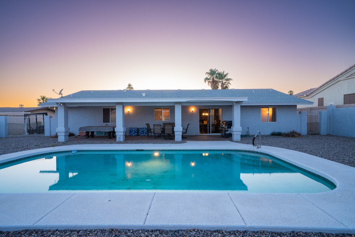 Entertainment Playground. POOL, GAMES AND GAMES! - Lake Havasu City