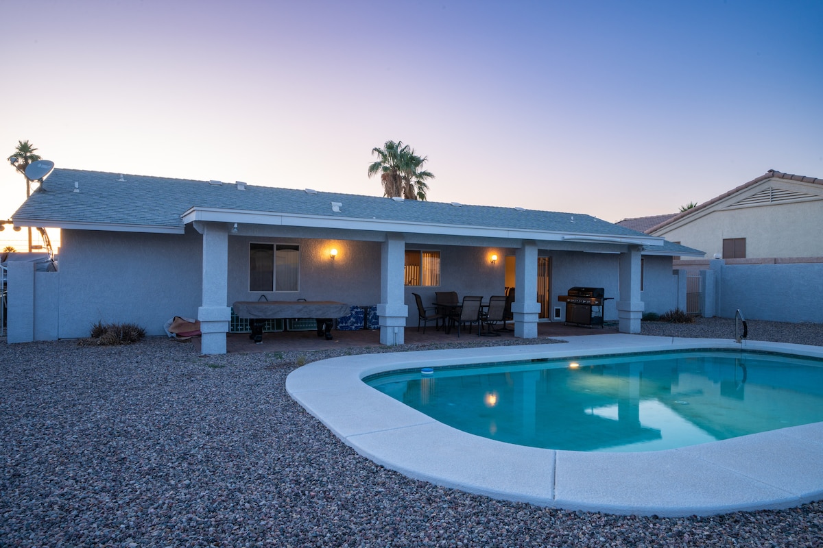 Entertainment Playground. POOL, GAMES AND GAMES! - Lake Havasu City