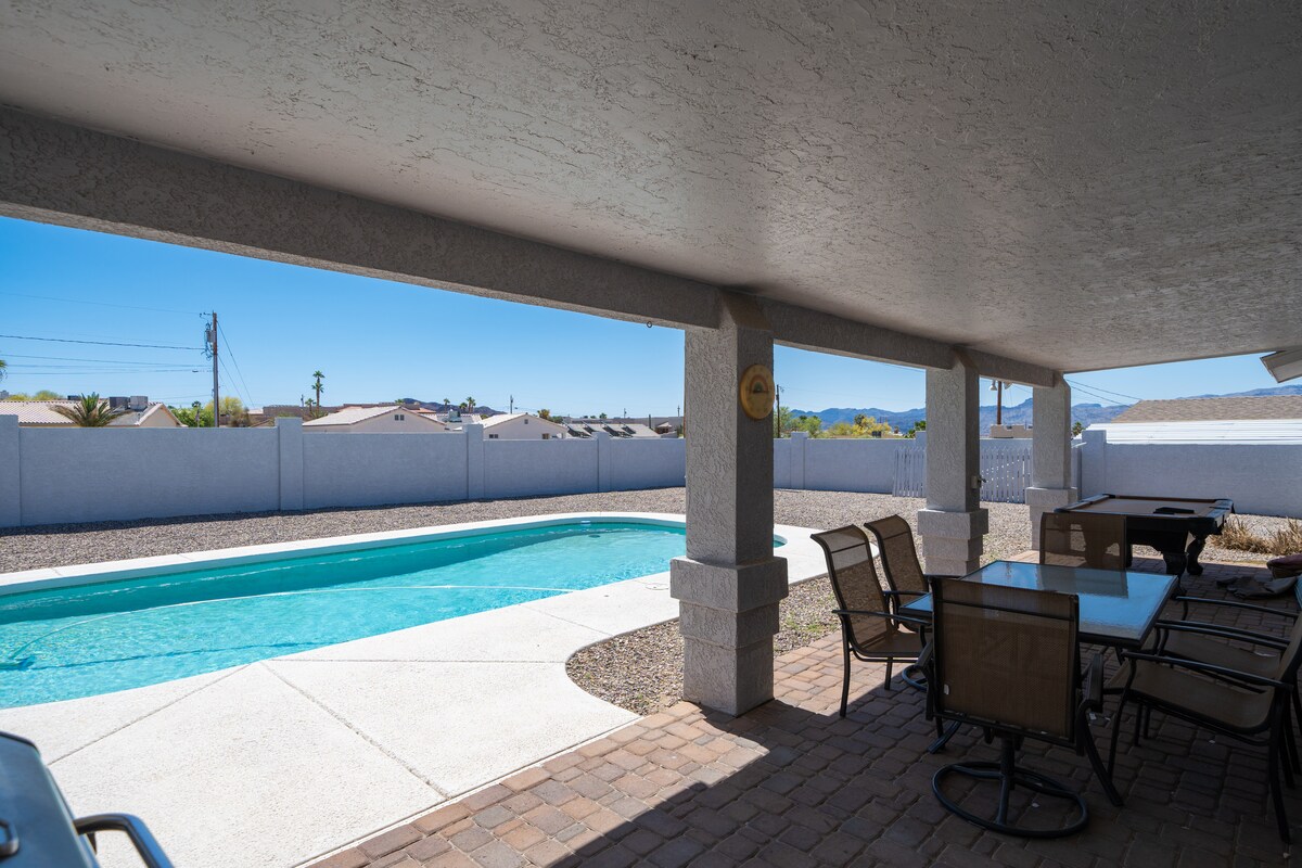 Entertainment Playground. POOL, GAMES AND GAMES! - Lake Havasu City