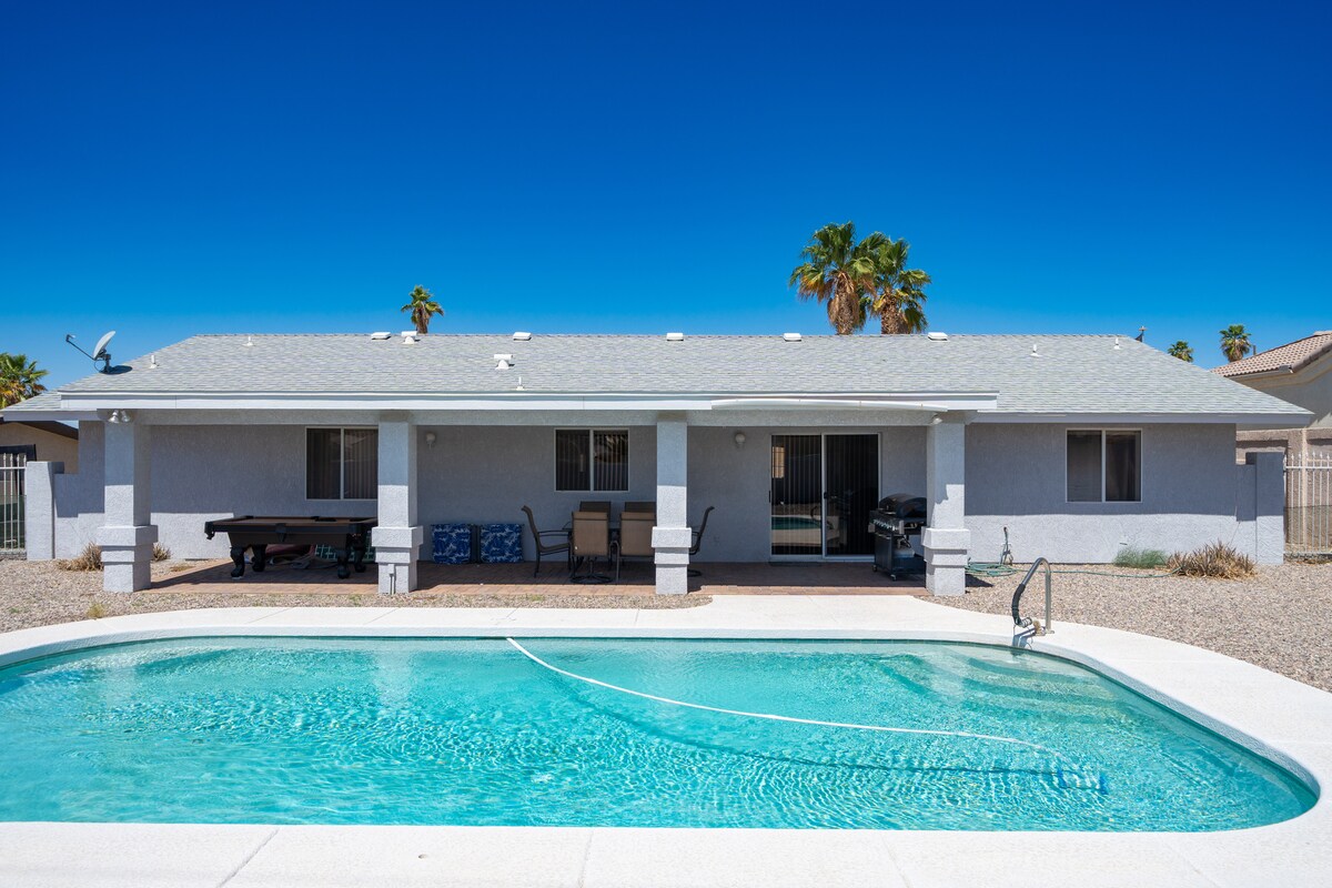 Entertainment Playground. POOL, GAMES AND GAMES! - Lake Havasu City