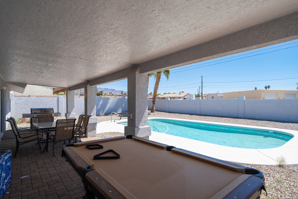 Entertainment Playground. POOL, GAMES AND GAMES! - Lake Havasu City