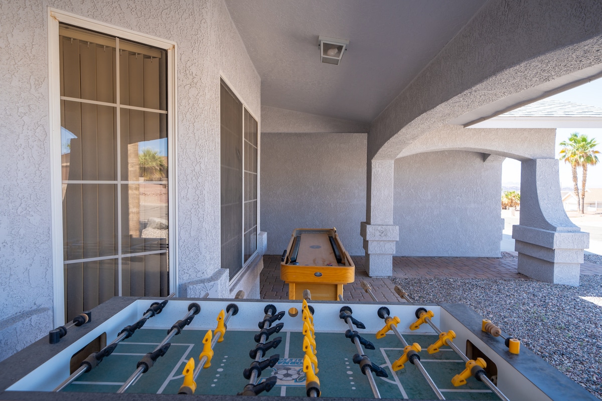 Entertainment Playground. POOL, GAMES AND GAMES! - Lake Havasu City