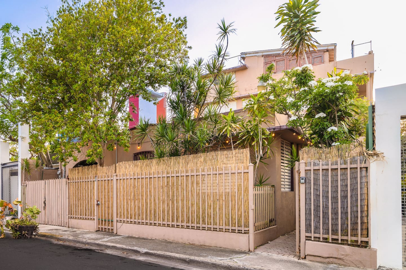 Tapia Mosaic Beachwalk - San Juan - San Juan