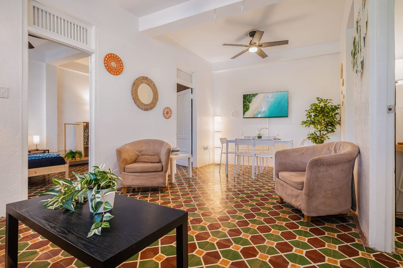 Tapia Mosaic Beachwalk - San Juan