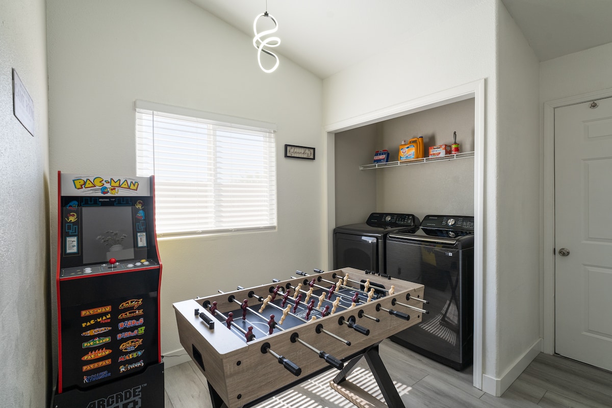 a-modern-home-away-from-home/