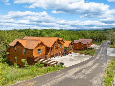 Twin Retreat