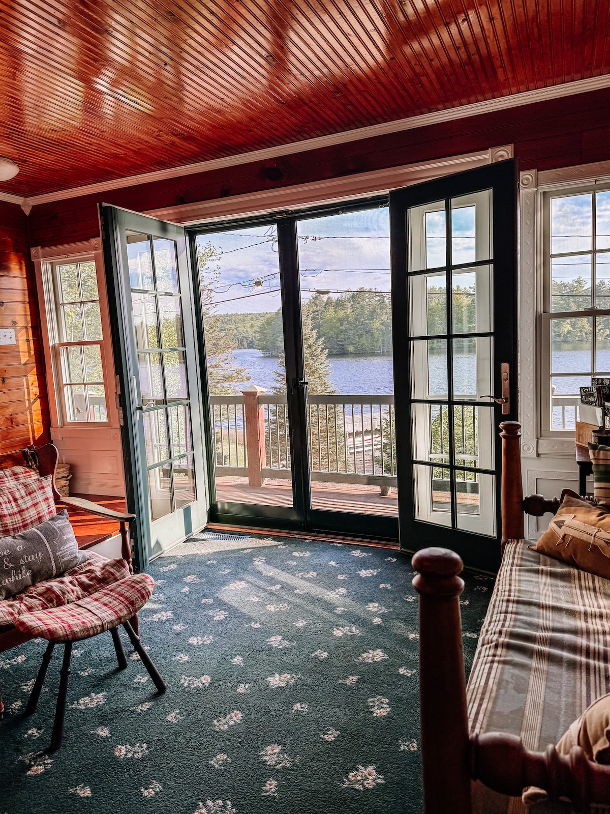 Waterfront Retreat w/ AC,Dock,Kayaks, Paddleboards