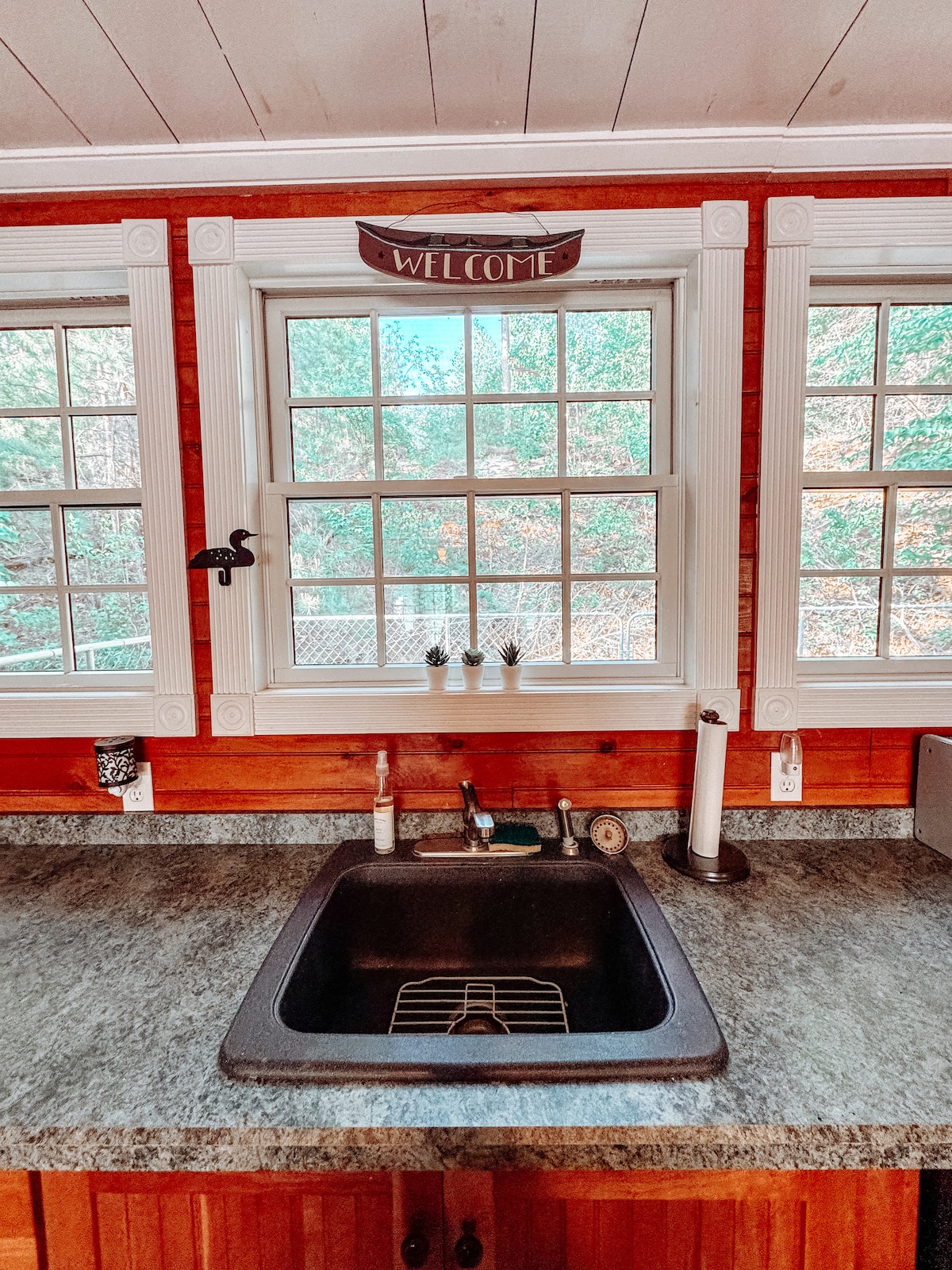 Waterfront Retreat w/ AC,Dock,Kayaks, Paddleboards