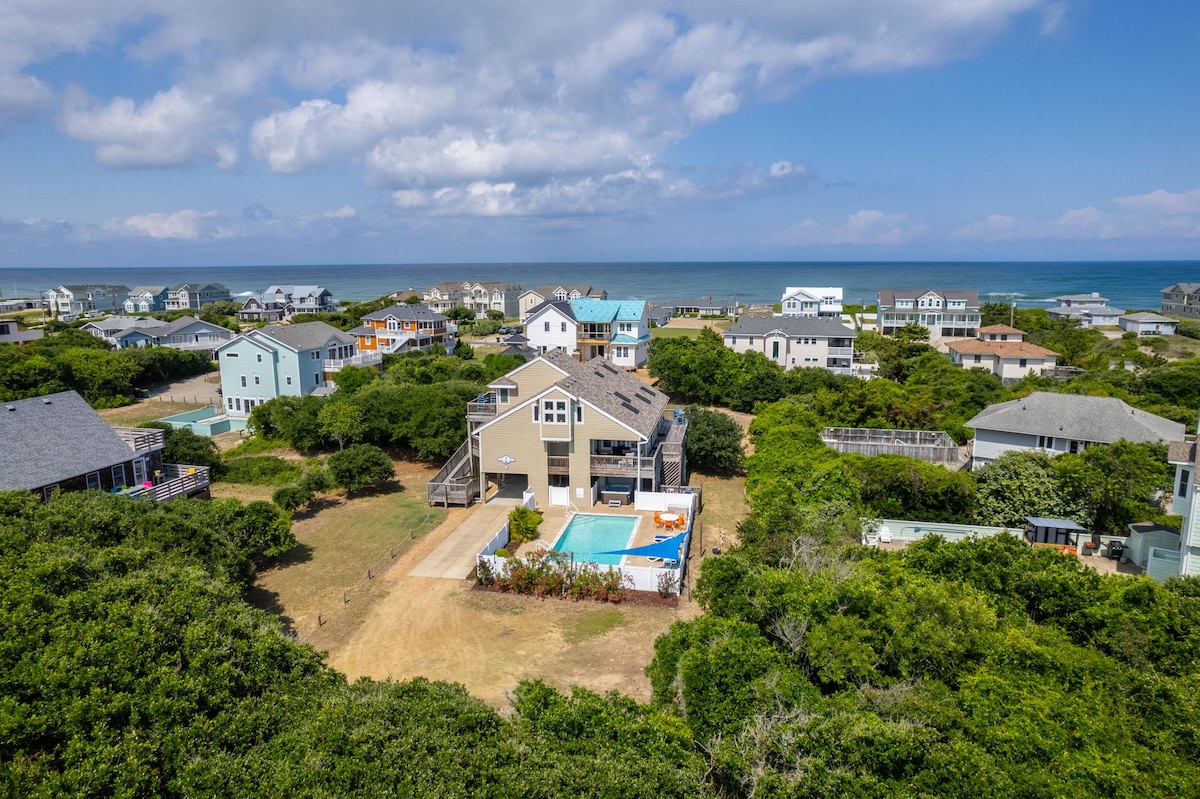 Sea Rest: Large Pool, Hot Tub, 3rd house to Beach!