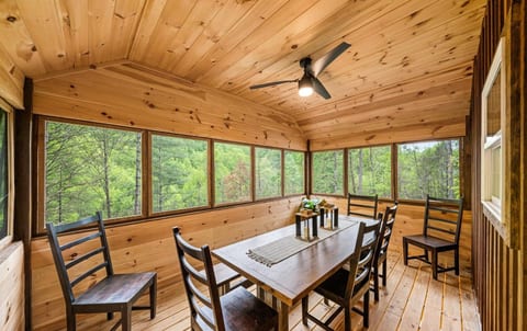 Cabin Coco