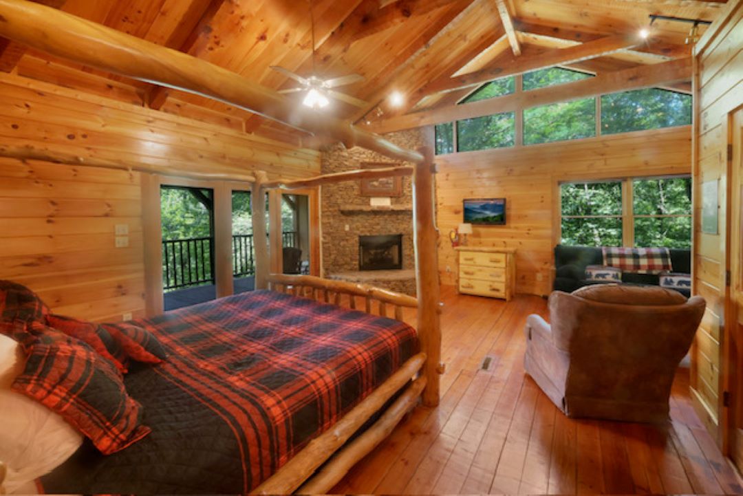 Tranquil Treehouse