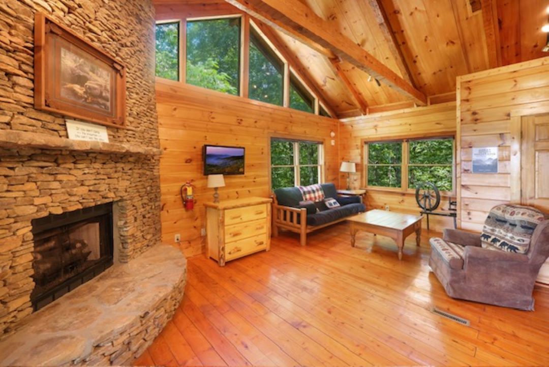 Tranquil Treehouse
