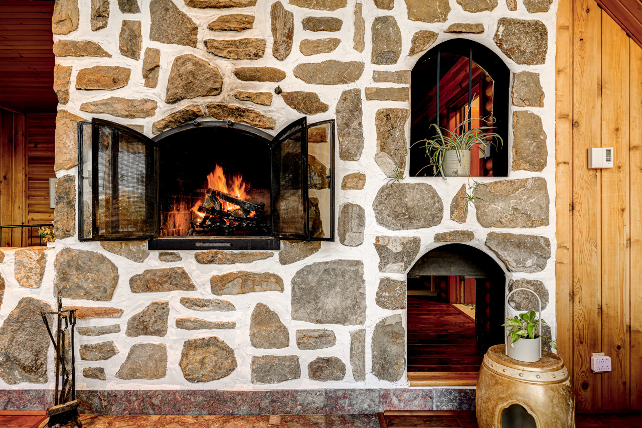 authentic-swiss-chalet-4br-with-private-spa-and-pool-table/