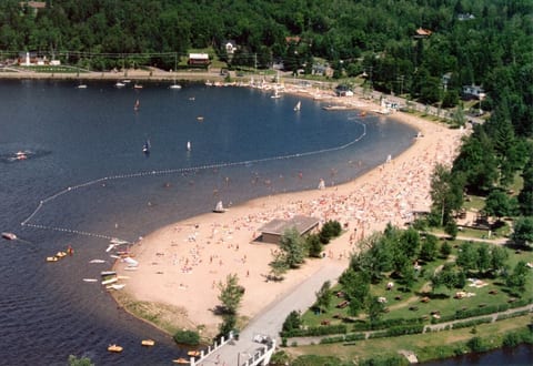 Plage du Lac des Sables à 5 min du chalet