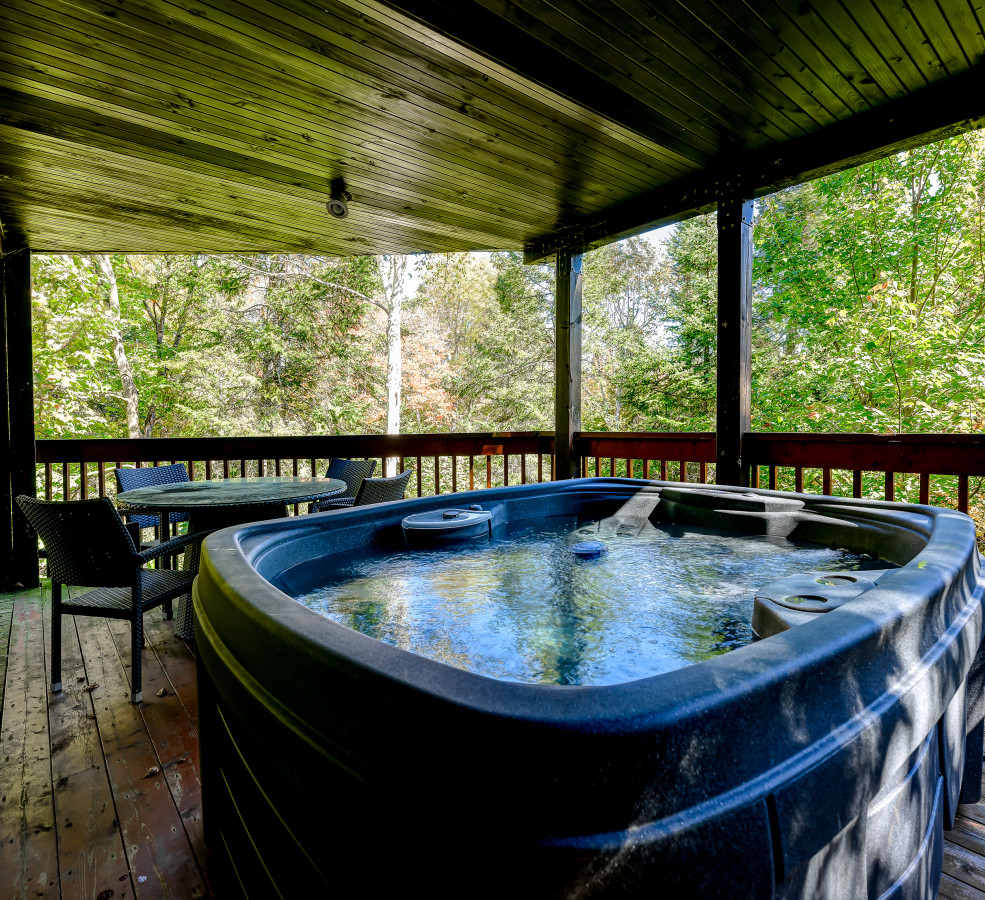 authentic-swiss-chalet-4br-with-private-spa-and-pool-table/