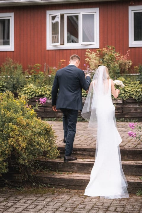 Lake Provost Estate - Wedding & Lakeside Bliss