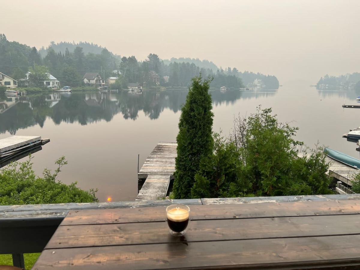 Peaceful Lakeside Escape at Lake St. Joseph